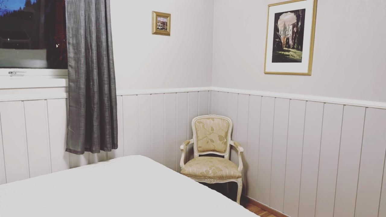 Leilighet For Korttidsleie Утта Екстер'єр фото